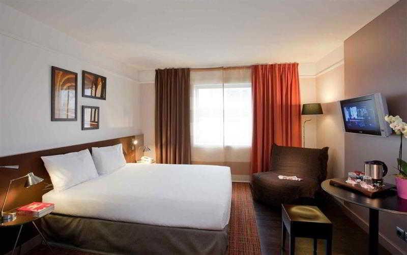 Mercure Paris La Defense Grande Arche Nanterre Eksteriør bilde