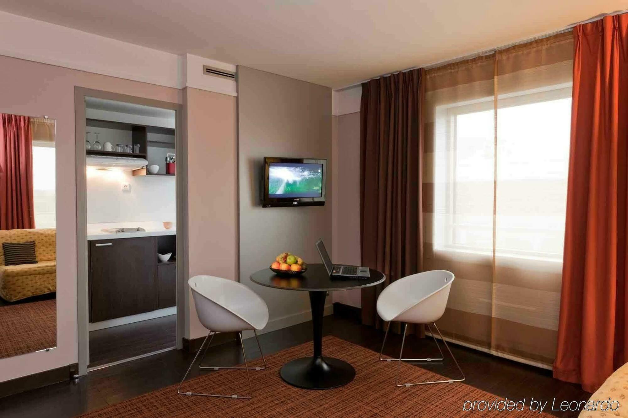 Mercure Paris La Defense Grande Arche Nanterre Eksteriør bilde